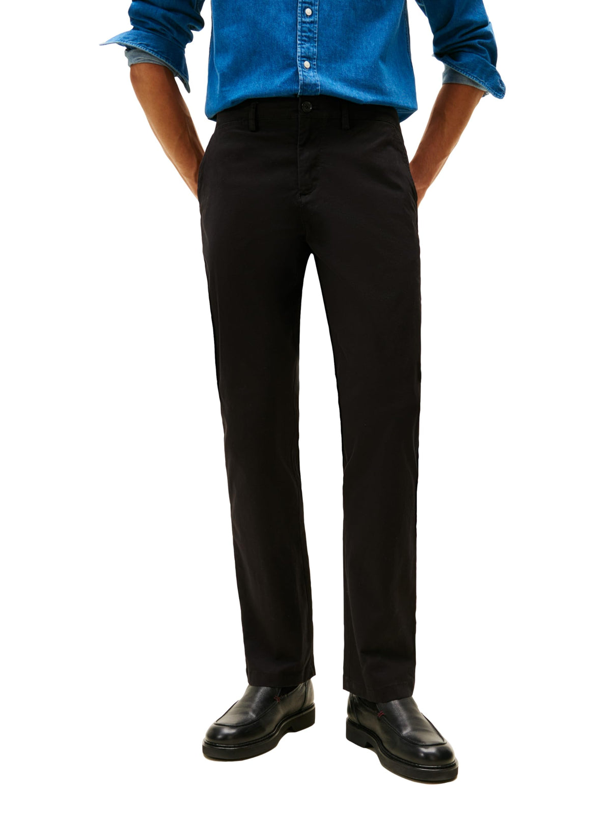 Tommy Hilfiger Men's Stretch Cotton Chino Pants in Custom Fit