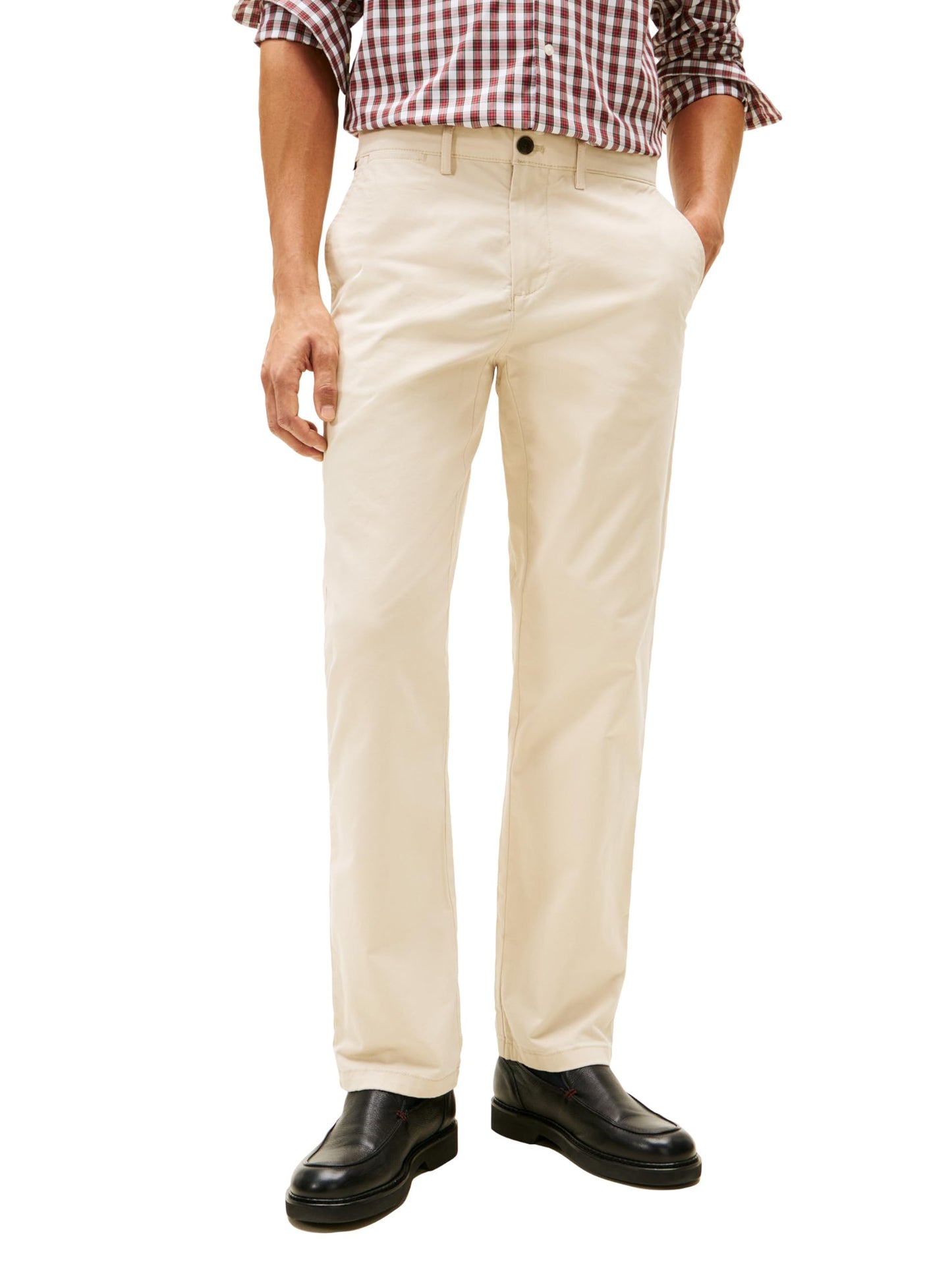 Tommy Hilfiger Men's Stretch Cotton Chino Pants in Custom Fit