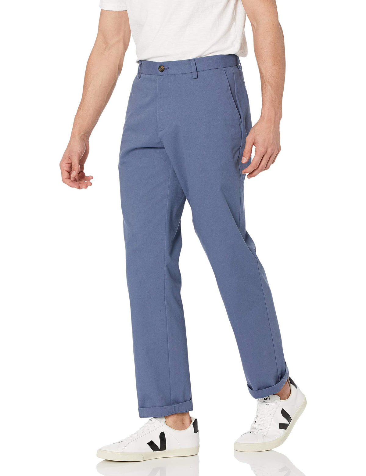 Amazon Essentials Men's Classic-Fit Wrinkle-Resistant Flat-Front Stretch Chino Pant