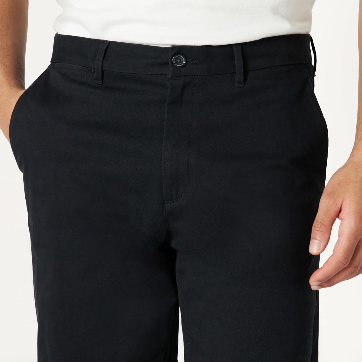 Amazon Essentials Men's Relaxed-Fit Cotton Chino Pant