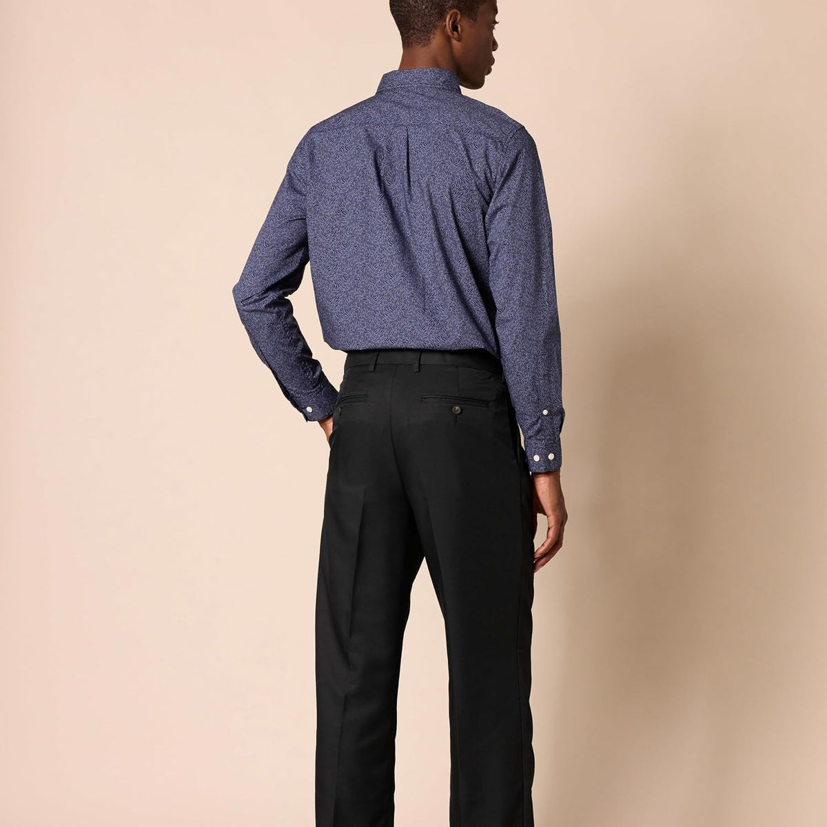 Amazon Essentials Men's Classic-Fit Pleated Dress Pants (Available in Big & Tall)