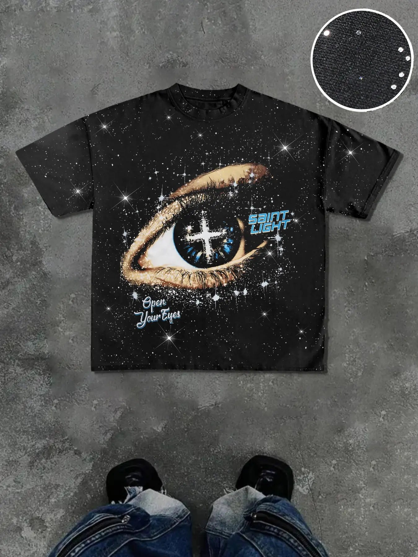 Men's Casual Streetwear Short Sleeve T-Shirt, Saint Eye Print with Shiny Star Details, Silver Color, Comfortable Fit, All-Season Wear